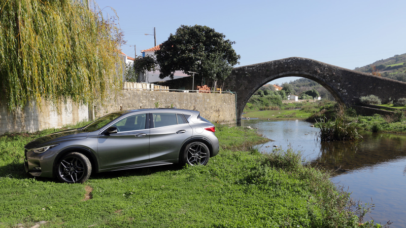 Illustration for article titled 2017 Infiniti Q30: Infiniti Does Something Different And It Works Damn Well